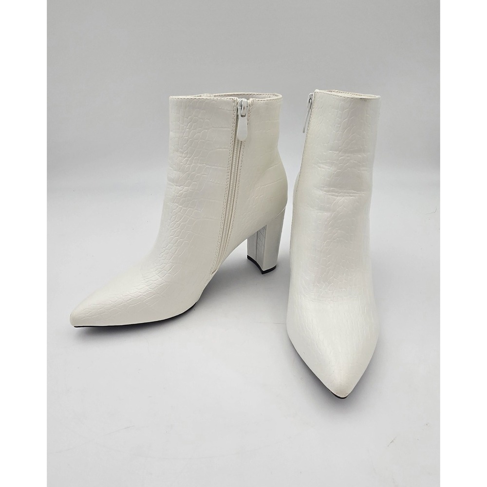 Dream Pairs White Sianna Chunky High Heel Ankle Booties Boots Size 8.5
